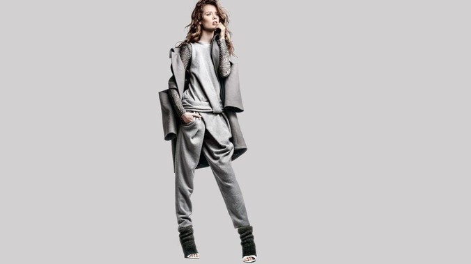 怎么评价国内AI企业人肉背15块80TB硬盘，飞去马来西亚用英伟达训练数据，以规避美国禁令?